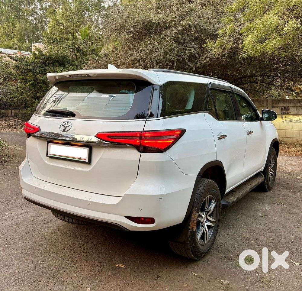 Toyota Fortuner 4x2 At 2.8 Diesel, 2022, Diesel