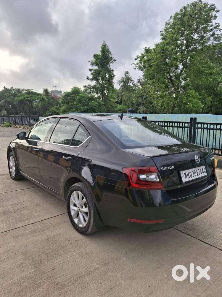 Skoda Octavia 2.0 L K Tsi At, 2018, Petrol