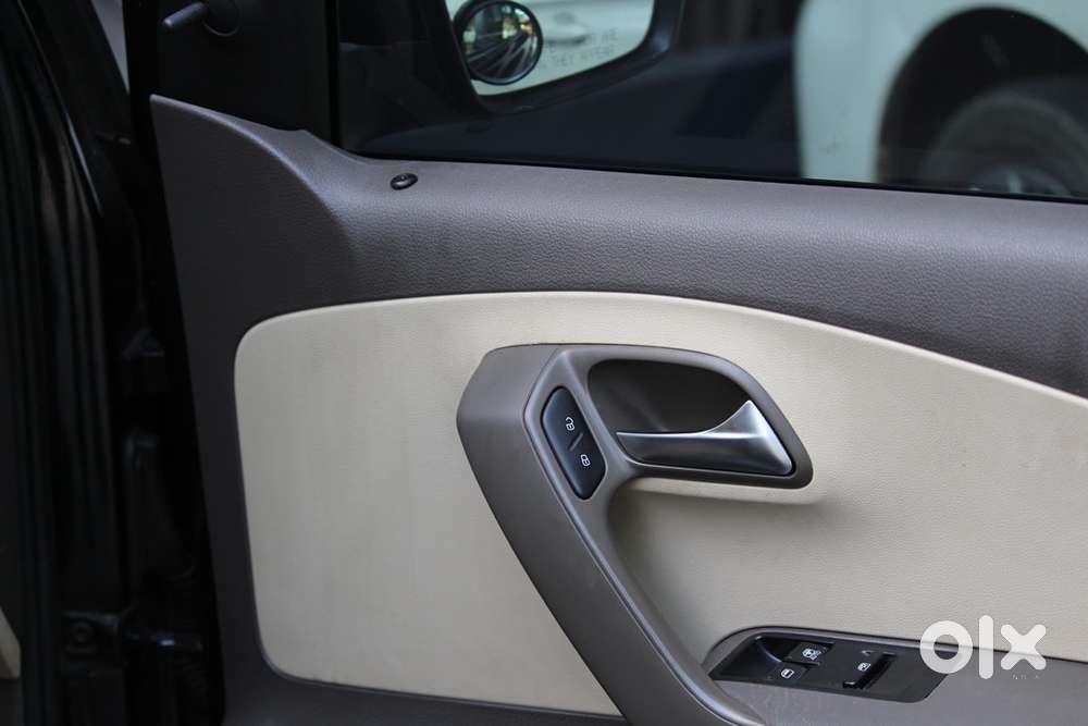2013 Volkswagen Vento 1.6 Petrol Manual