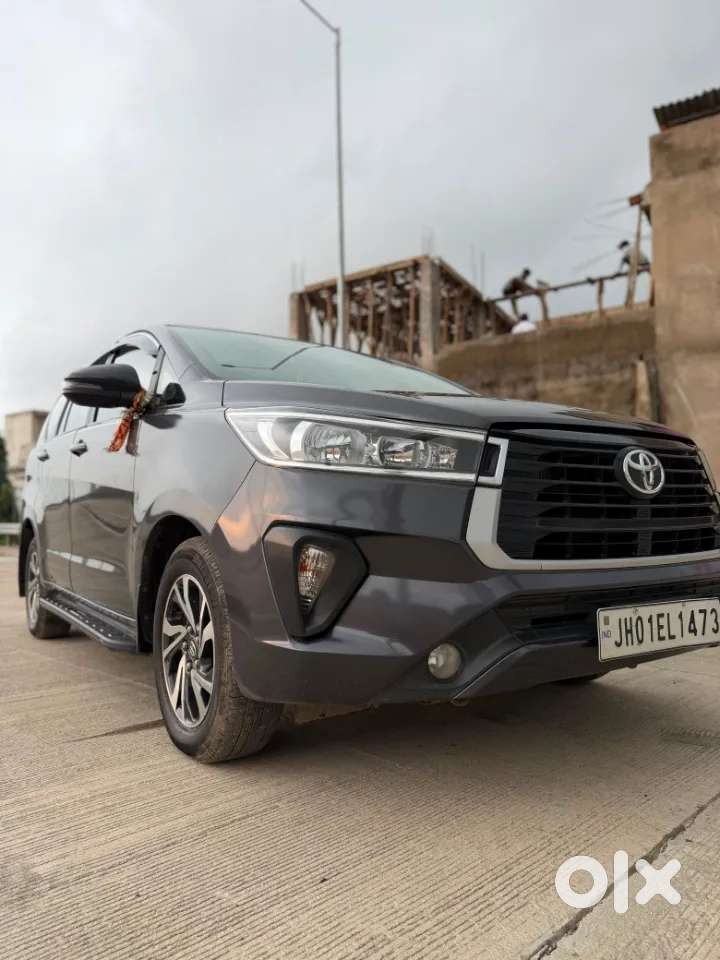 Toyota Innova Crysta 2.4 G Plus Mt 8 Str, 2021, Diesel