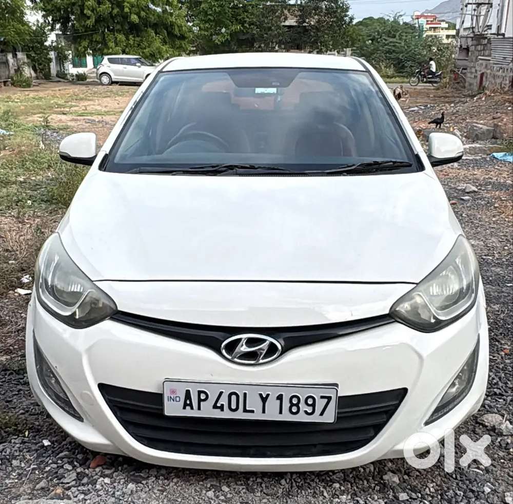 Hyundai I20 2017 Diesel 92000 Km Driven