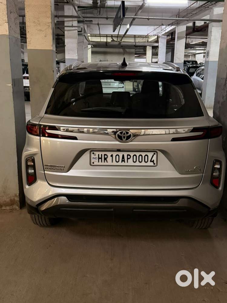 Toyota Urban Cruiser Hyryder Hybrid 38000 Km Driven