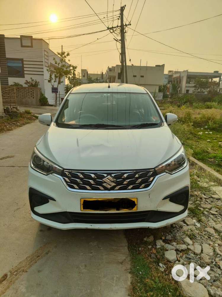 Maruti Suzuki Ertiga 2024 Petrol Well Maintained