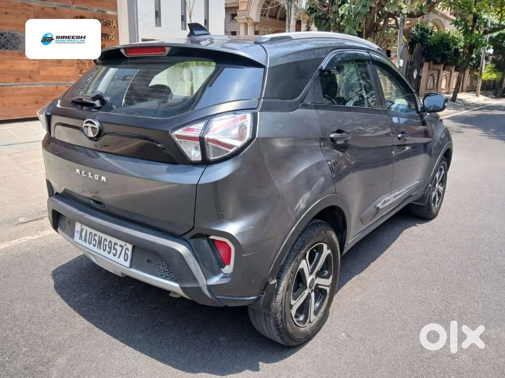 Tata Nexon 1.2 Revotron Xza Plus, 2023, Petrol