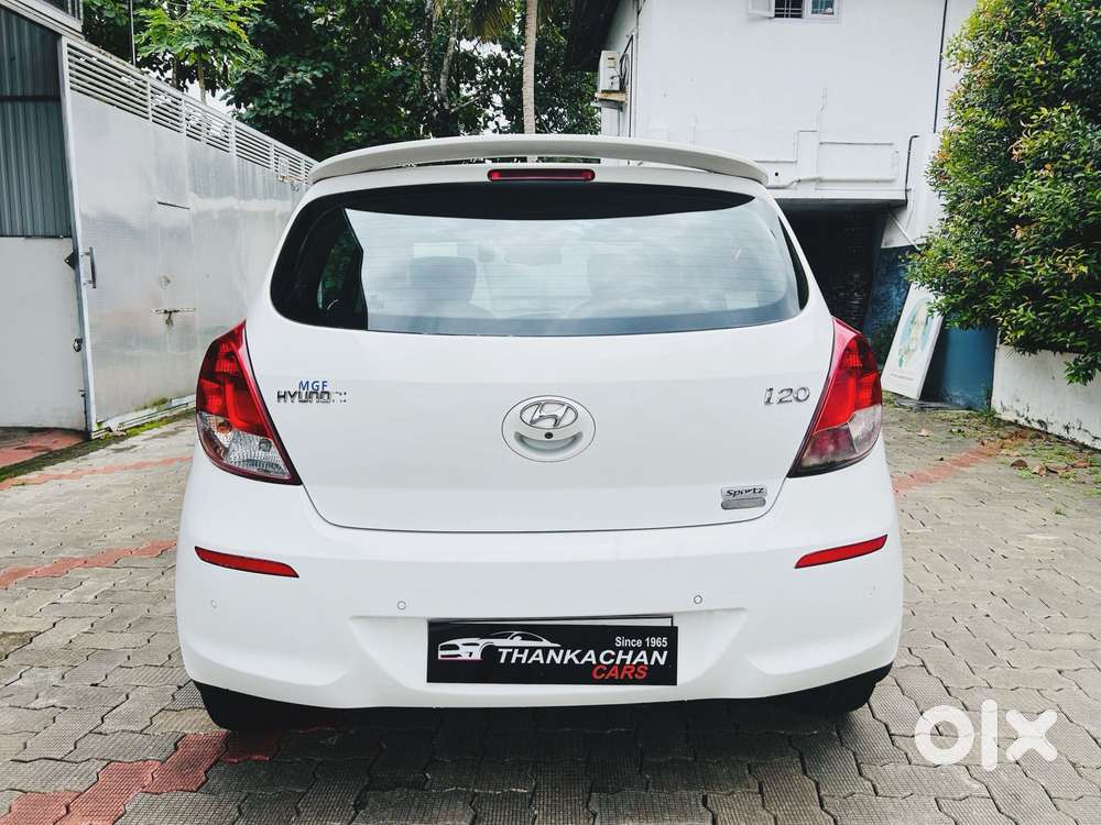 Hyundai I20 Sportz Plus, 2013, Petrol