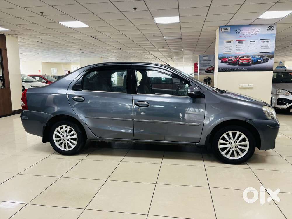 Toyota Etios 1.5 Vx, 2015, Petrol