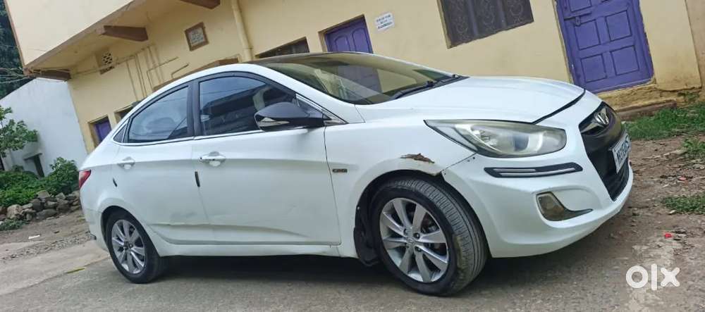 Hyundai Verna Crdi 2012
