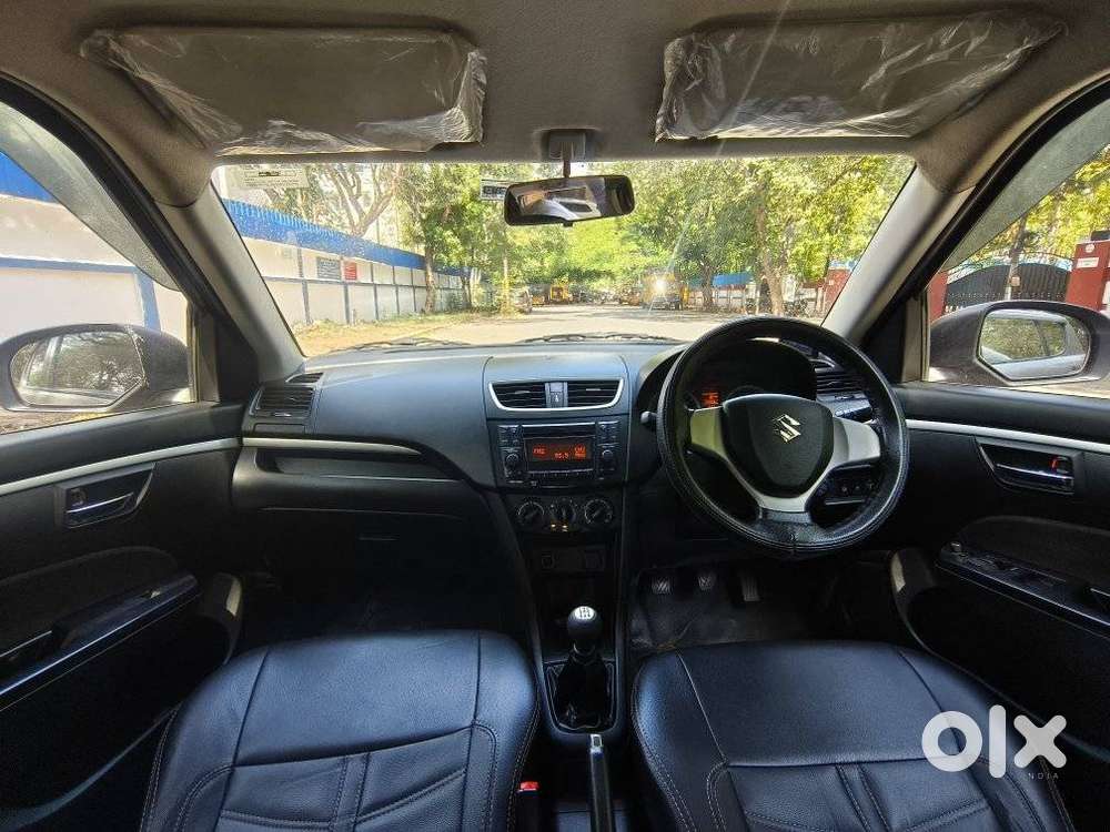 Maruti Suzuki Swift Vxi 1.2 Abs Bs-iv, 2015, Petrol