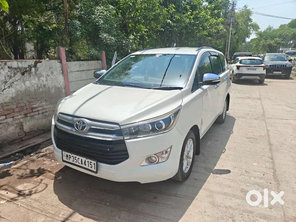 Toyota Innova 2017