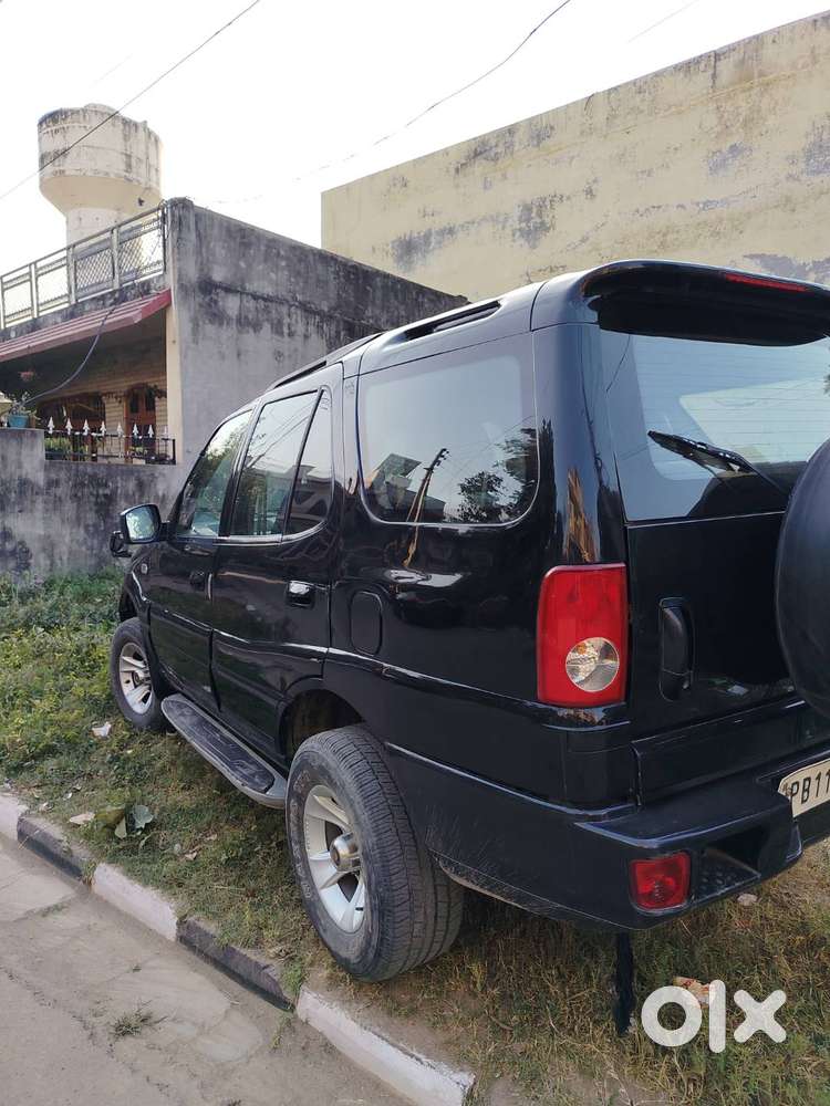 Tata Safari 2015 Top Model