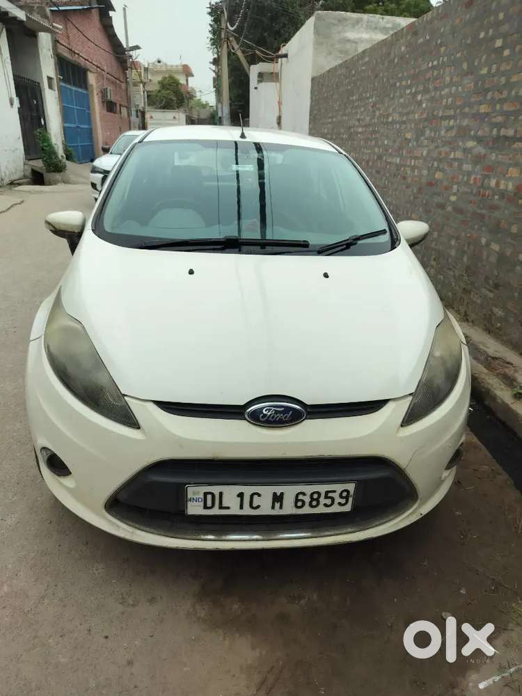 2012 Ford Fiesta Titanium  Petrol + Cng  77,000 Km Driven