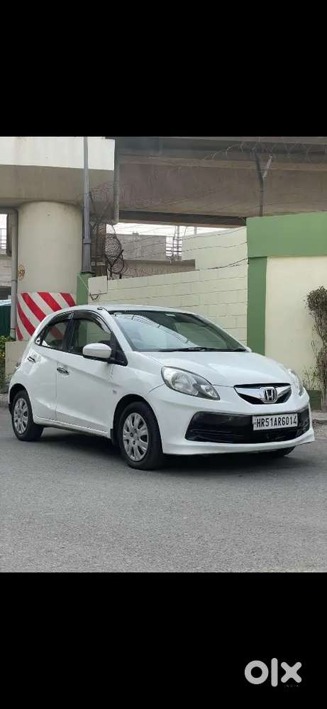 Honda Brio 2012 Petrol Well Maintained