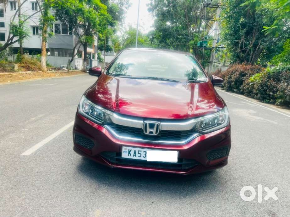 Honda City I-vtec V, 2018, Petrol