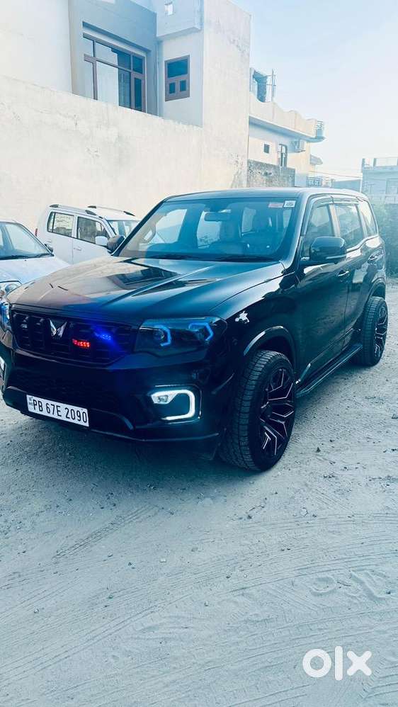 Mahindra Diesel Car 2025