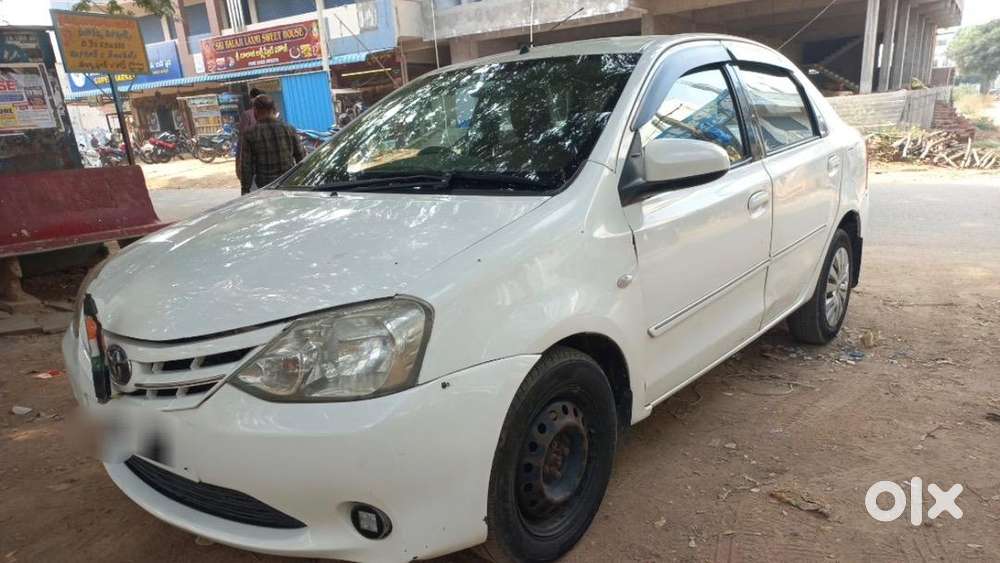 Toyota Etios 2014 Diesel 145000 Km Driven