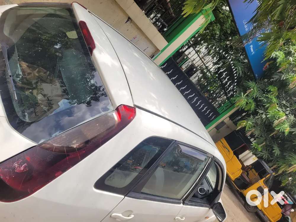 Ford Figo Diesel 2012 Car Top End Model