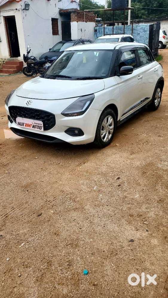 Maruti Suzuki Swift 1.3 Zxi, 2024, Petrol