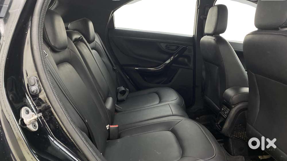 Tata Nexon 1.2 Revotron Xz Plus (l) Dark Edition, 2023, Petrol