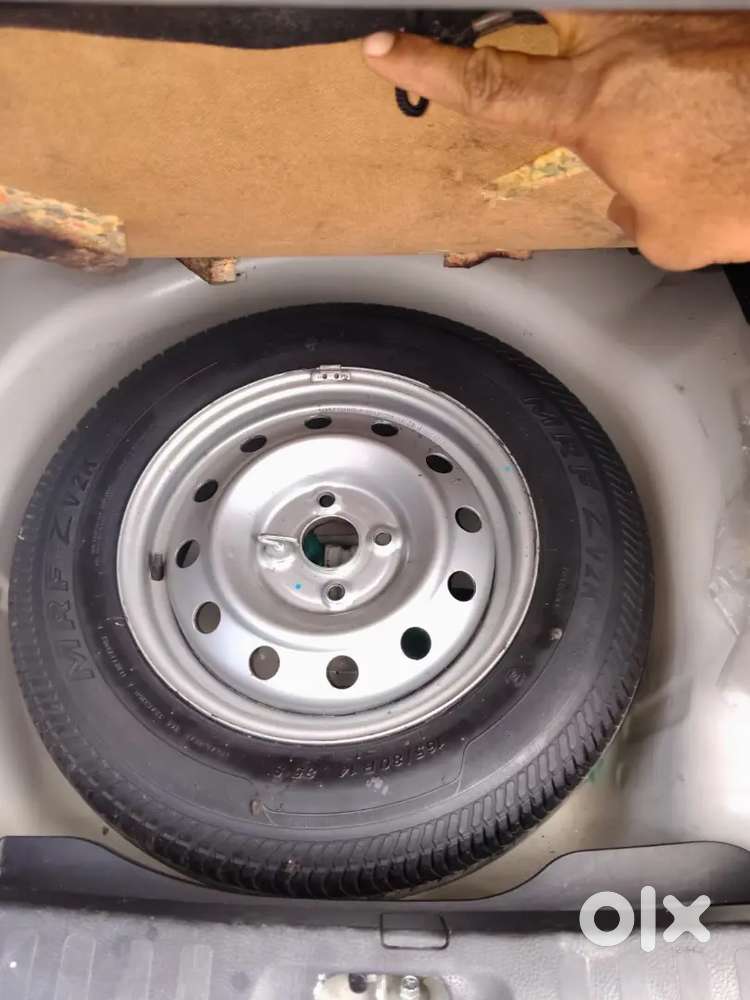 Maruti Suzuki Dzire Lxi Optional
