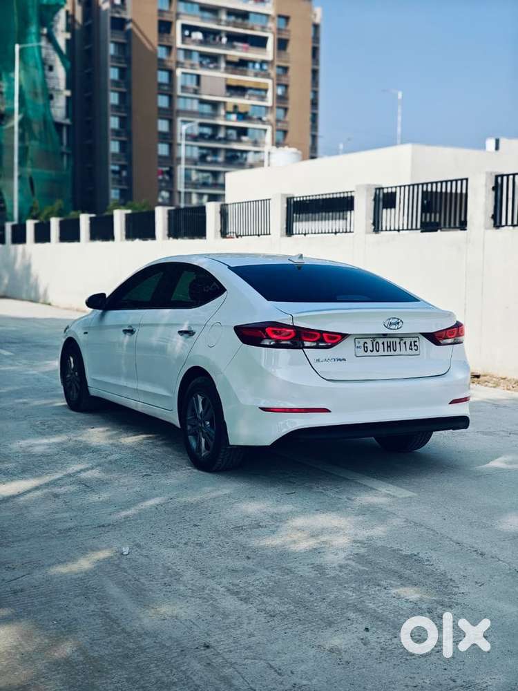 Hyundai Elantra 2017 Year