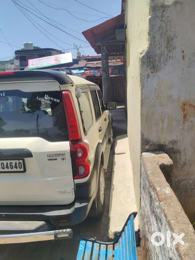 Mahindra Scorpio Classic 2022 Diesel 60000 Km Driven