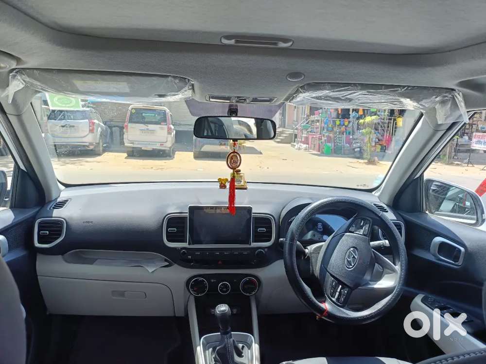 Hyundai Venue 1.2 S O +petrol 2025 Sunroof