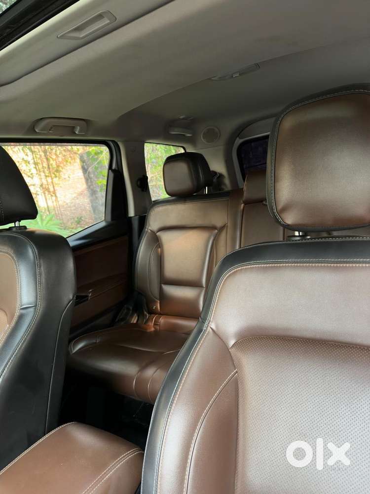 Mahindra Scorpio-n 2.2 Z8 Diesel Mt 4wd 7 Str, 2022, Diesel