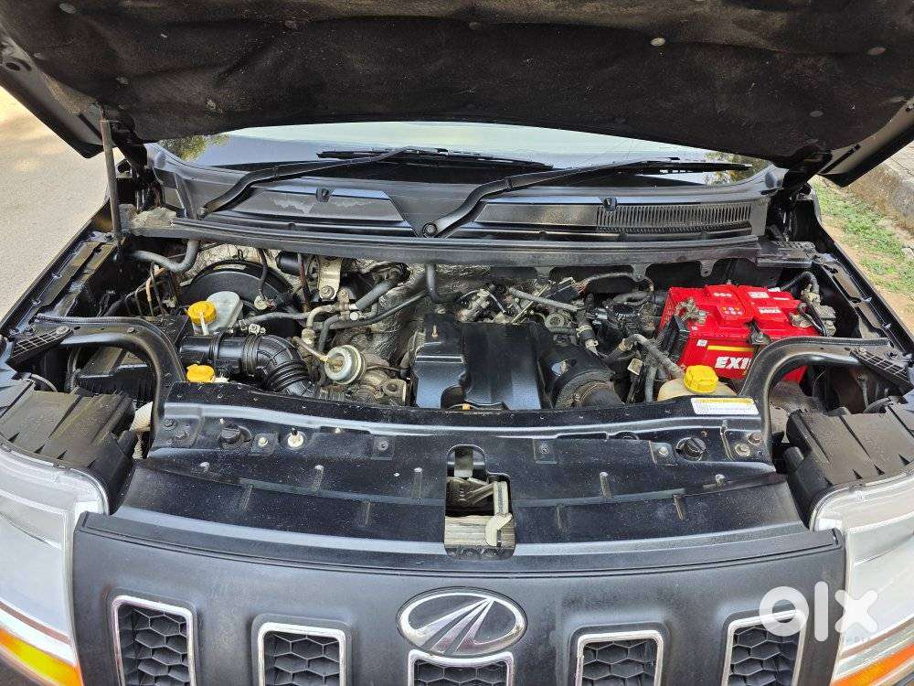 Mahindra Tuv 300 T8, 2016, Diesel