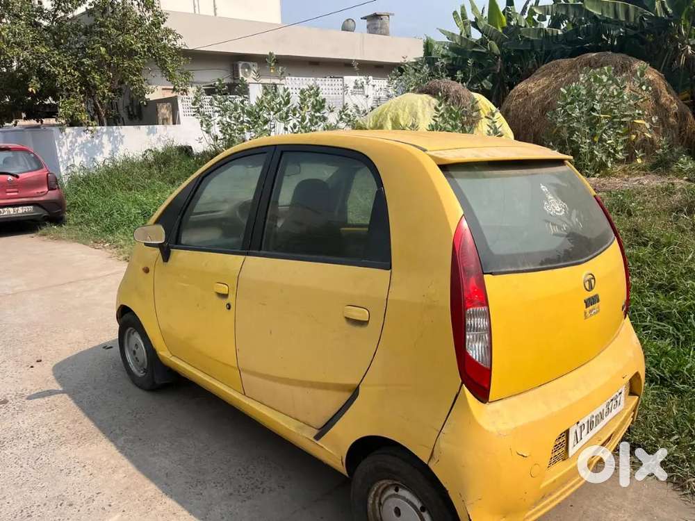 Tata Nano.