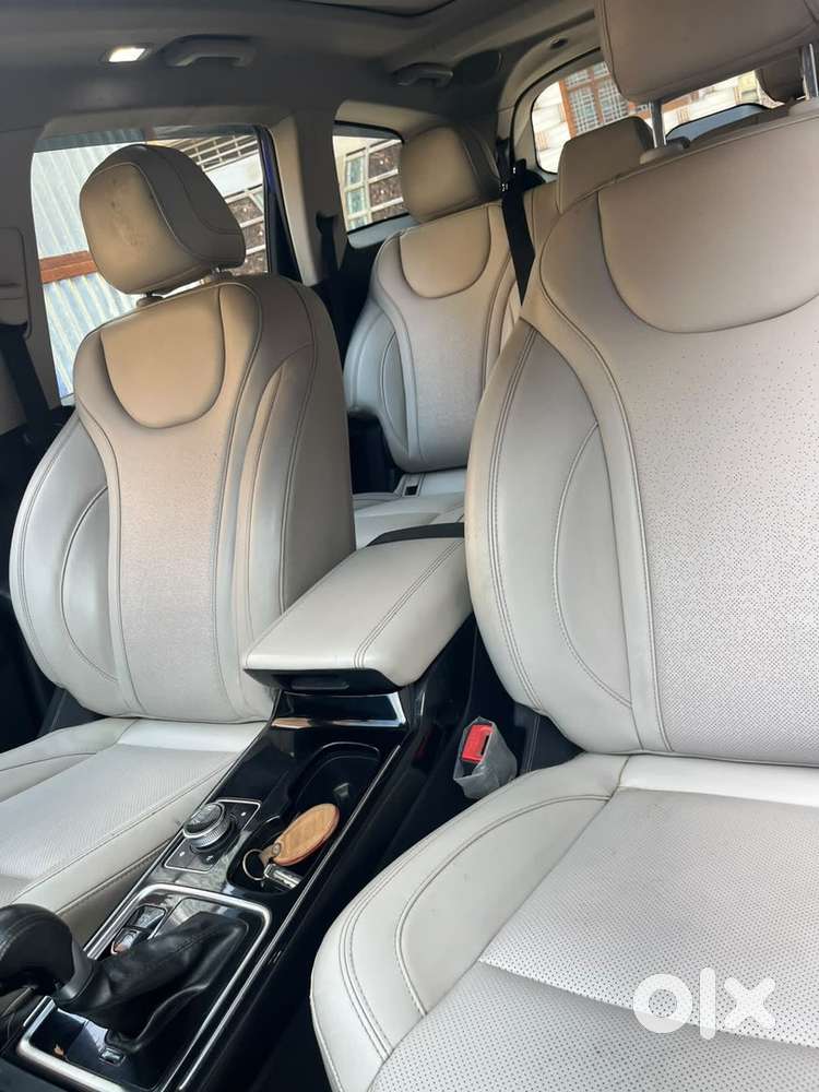 Mahindra Xuv700 Diesel 2023