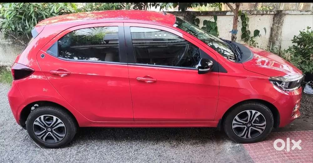 Tata Tiago 1.2 Xta 2023 Petrol Automatic