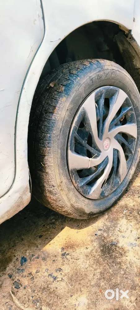 Maruti Suzuki Ertiga 2013