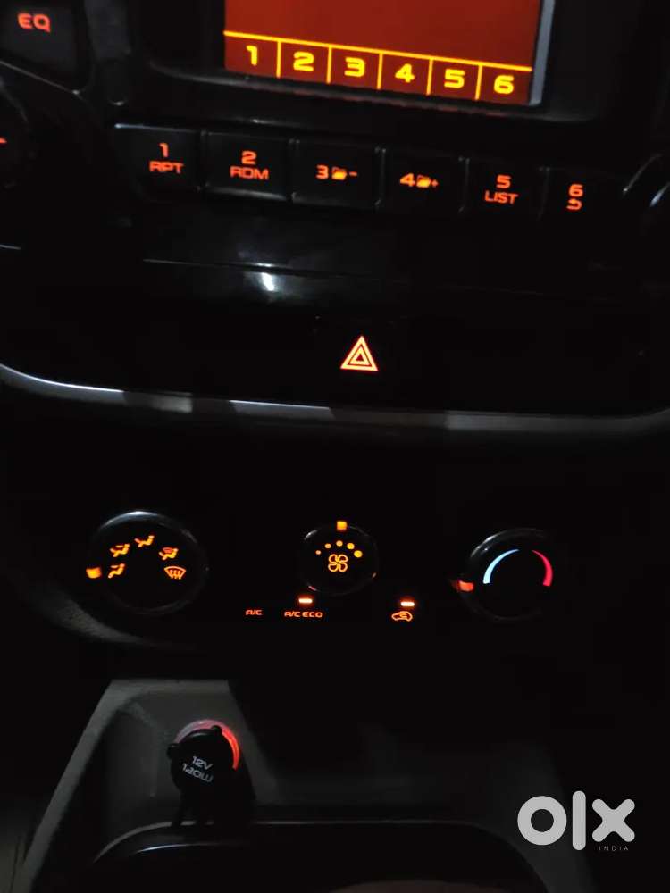 Mahindra Tuv 300 2017 Diesel Well Maintained