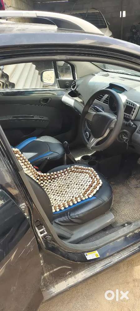 Chevrolet Beat Petrol 2010
