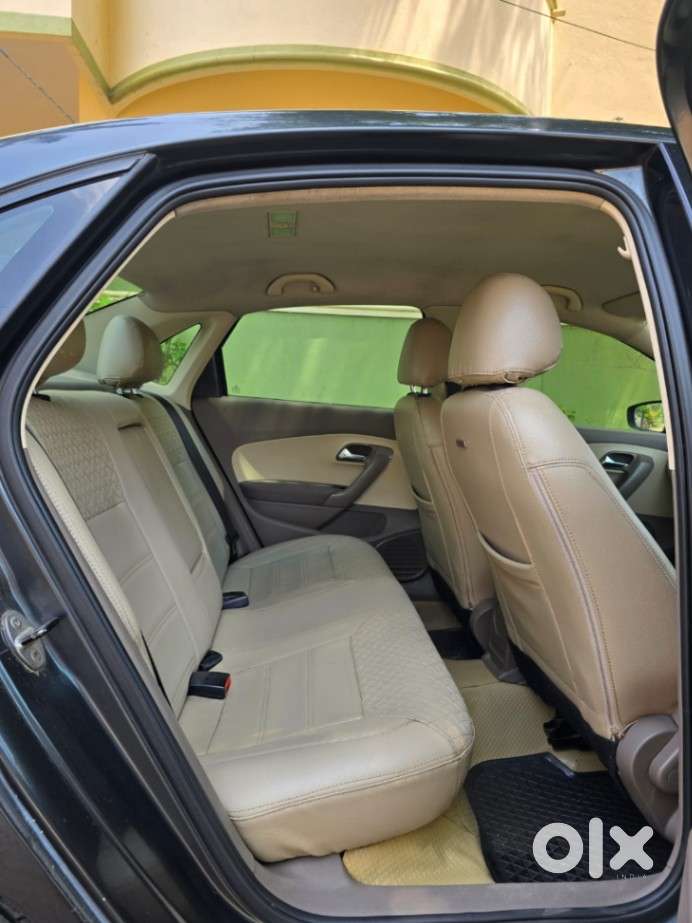 Skoda Rapid 2013-2016 1.5 Tdi At Ambition With Alloy Wheel, 2016, Di..