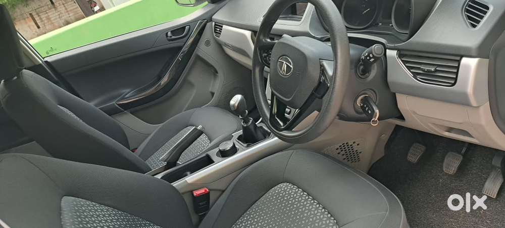Tata Nexon 1.2 Revotron Xm, 2019, Petrol