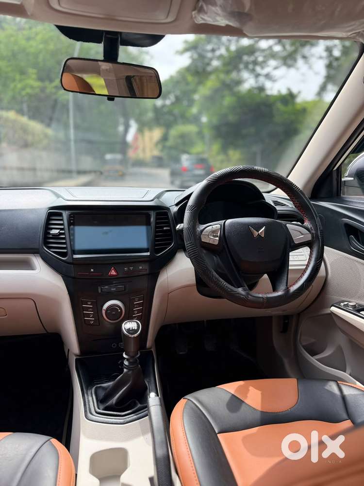 Mahindra Xuv300 W6, 2024, Petrol