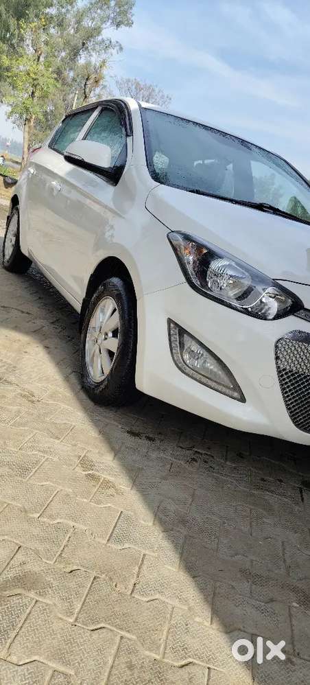 Hyundai I20 Sportz 2014