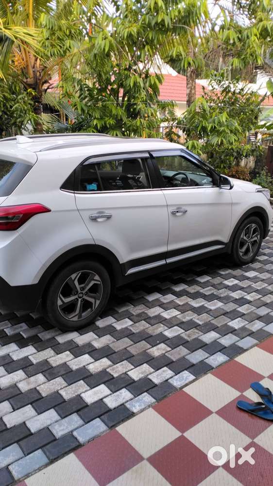 Hyundai Creta Sx Petrol, Top End Variant. Nri Used. Like As New. .