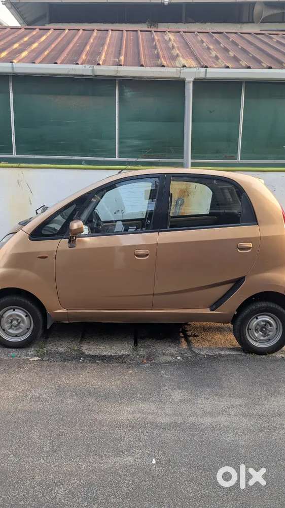 Neat And Clean Vehicle