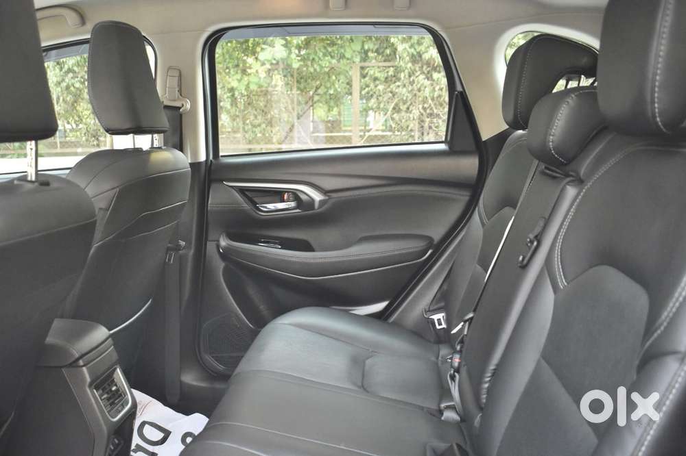 Toyota Urban Cruiser Hyryder 1.5 V Neo Drive At, 2023, Petrol