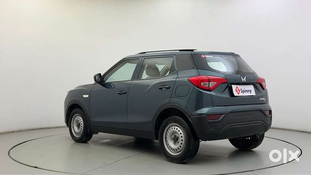 Mahindra Xuv300 W4, 2023, Petrol