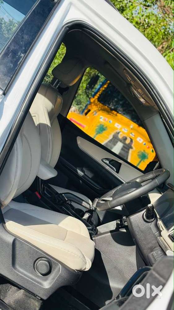 Mahindra Xuv700 2.2 Ax 7 Diesel Mt Str, 2024, Diesel