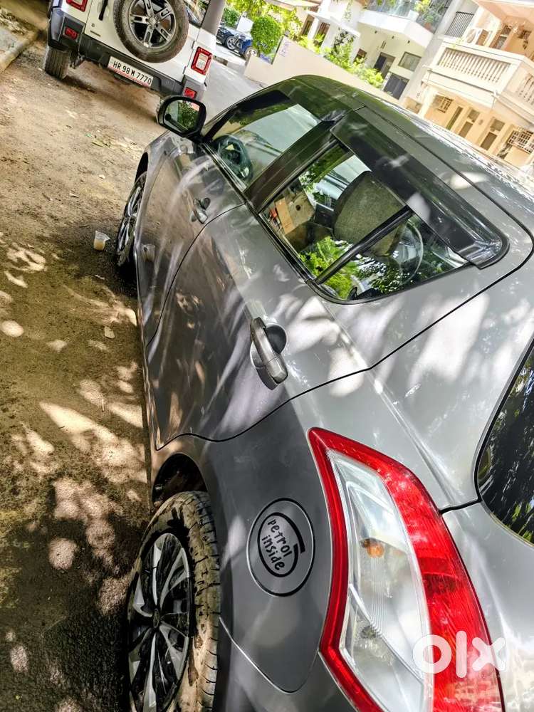 Maruti Suzuki Swift 2015