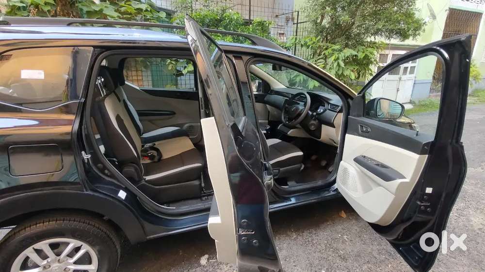 2024 Renault Triber Rxt  4,000 Km Only  Showroom Like Condition