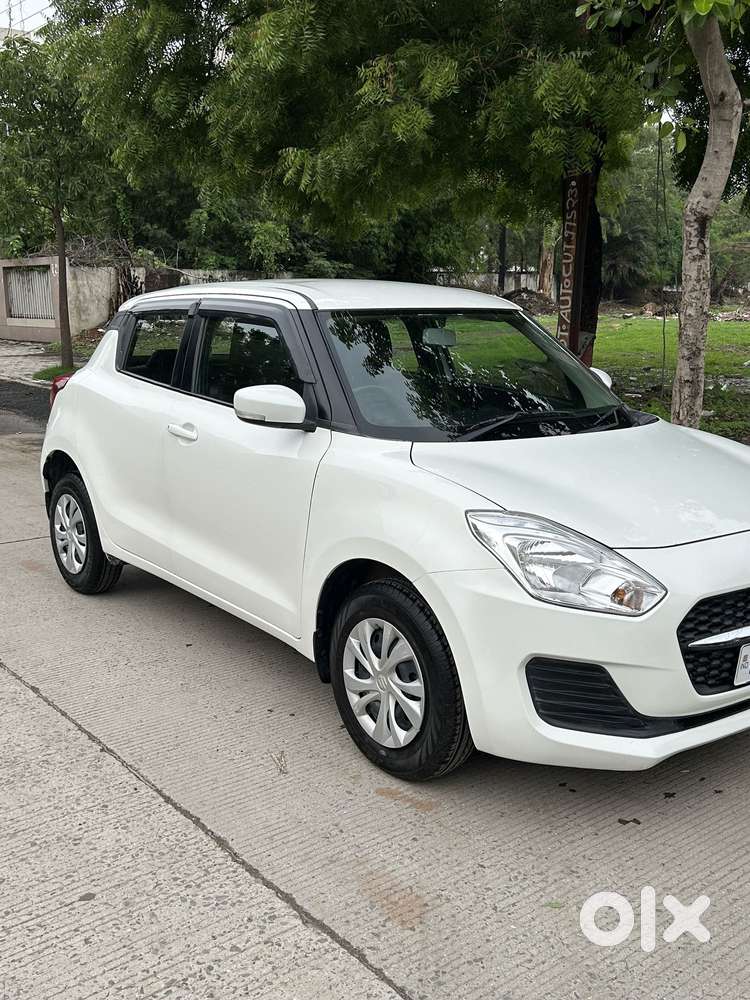 Maruti Suzuki Swift, 2023, Petrol
