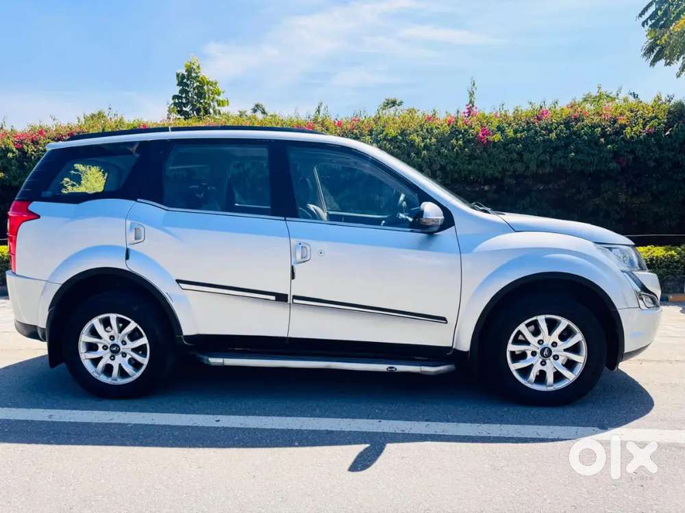 Mahindra Xuv500 2015 Diesel Well Maintained Paid Vip No.