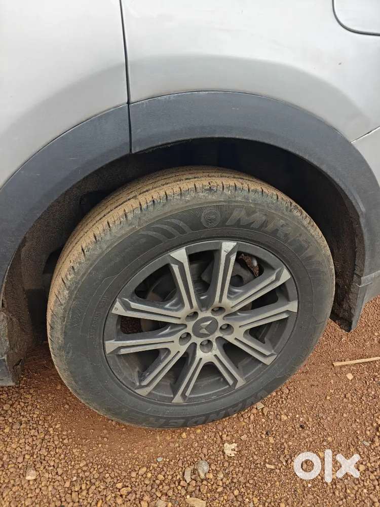 Mahindra Xuv700 Diesel 2022