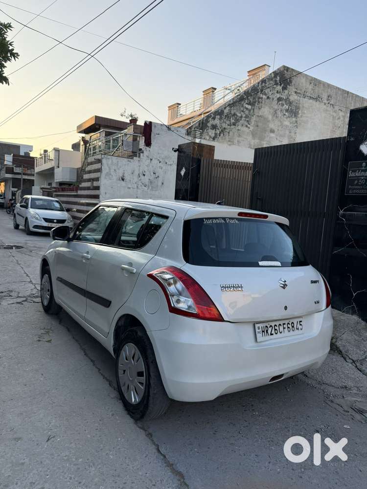 Maruti Suzuki Swift 1.2 Vxi (o), 2014, Cng & Hybrids