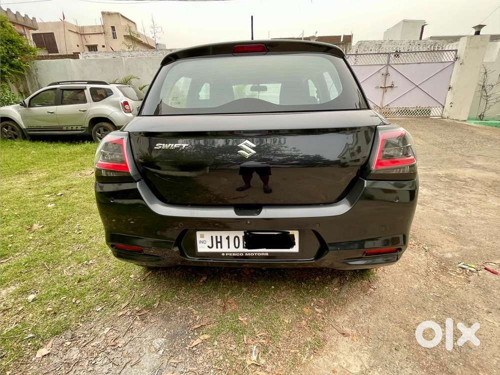 Maruti Suzuki New-gen Swift Petrol 18000 Km Driven